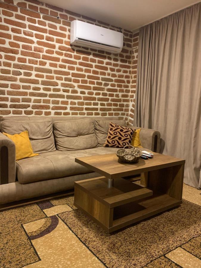 12 Maksim Gorki Street Apartment Tbilisi Exterior photo