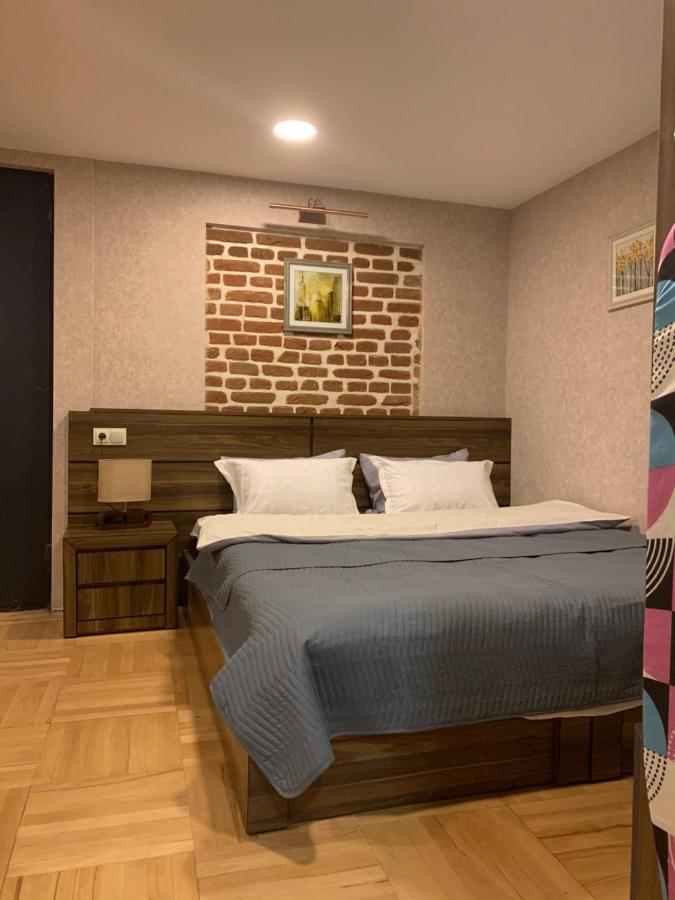 12 Maksim Gorki Street Apartment Tbilisi Exterior photo